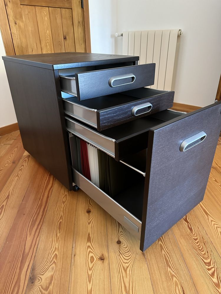 Bloco de gavetas Galant Ikea
