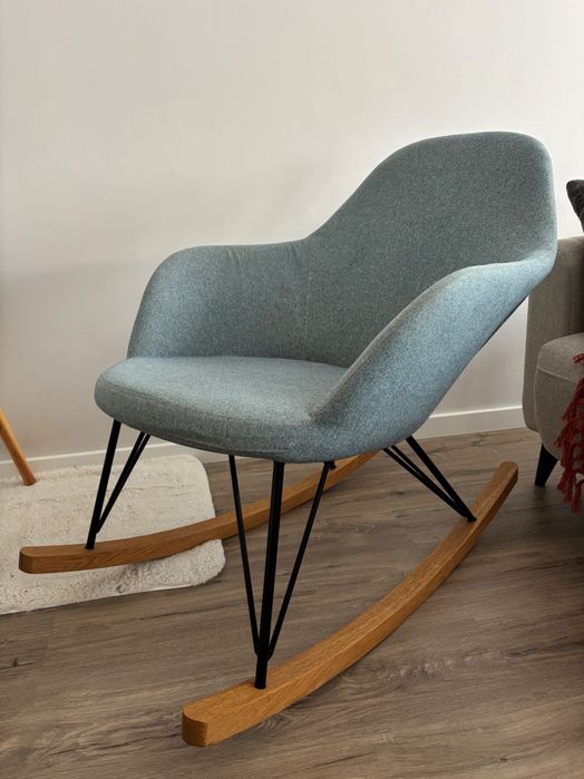 Vendo cadeira marca Kave Home