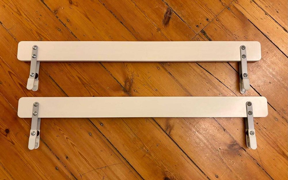 Estrutura de cama individual com estrado de ripas