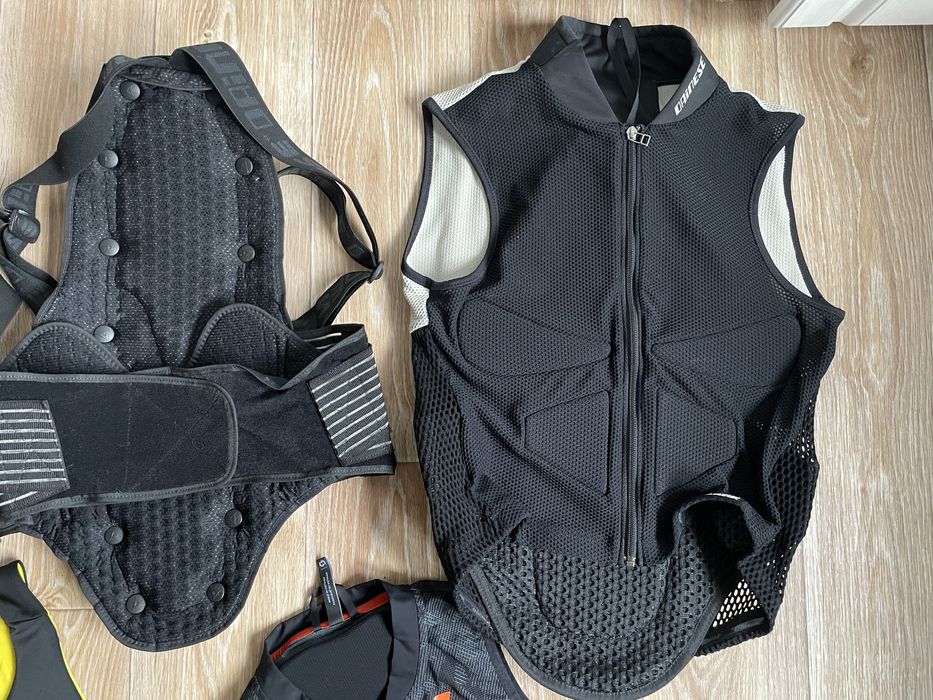 Dainese, SafeMax, Scott, Salomon, топові захисти спини, моточерепаха !