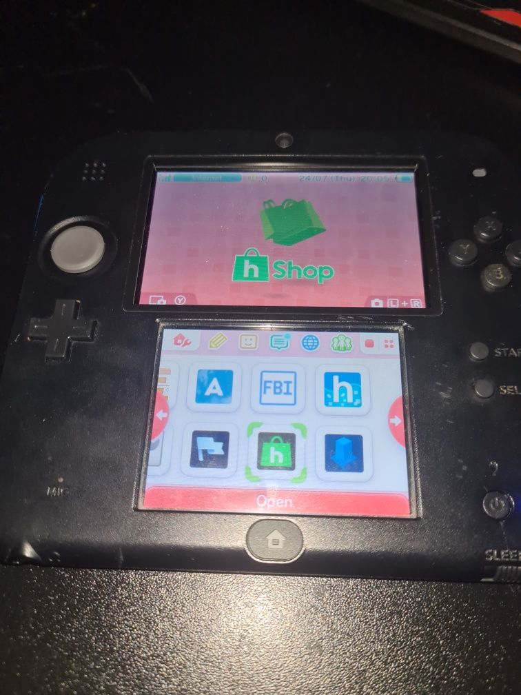 Nintendo 2DS przerobiona