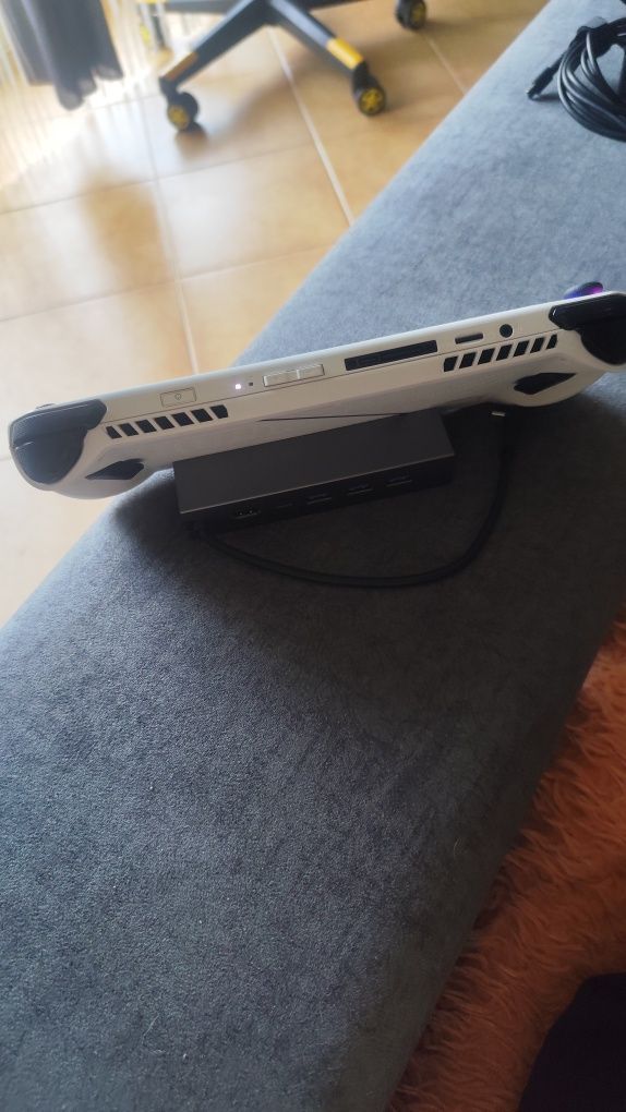 ASUS rog ally rc71l não dá som