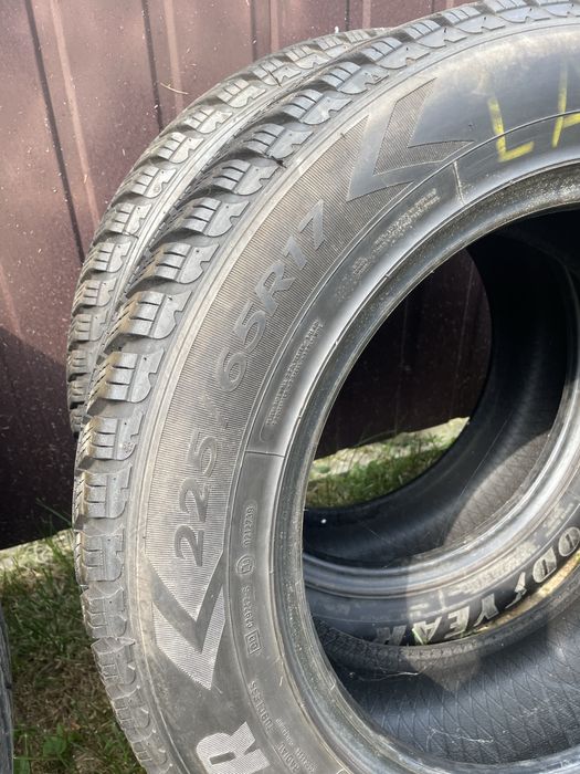 Диски з шинами Mazda Trebute