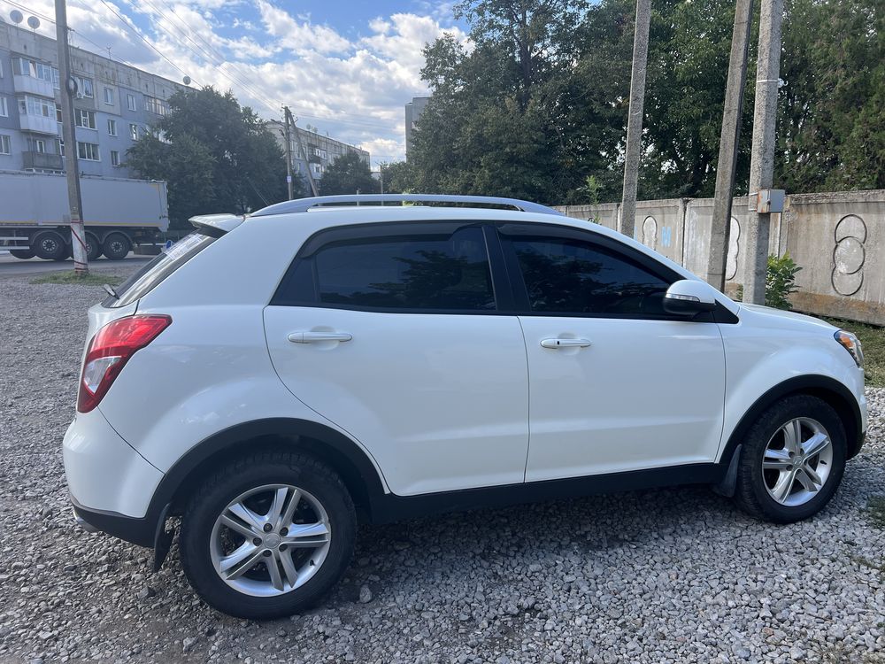 Продам SsangYong Karand