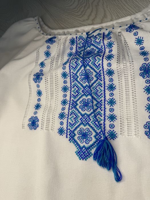 Вишиванка жіноча