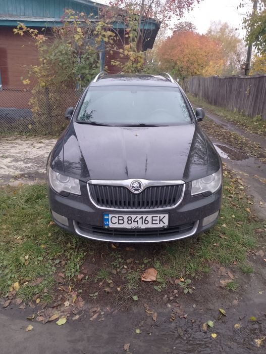 Шкода суперб 2011 року