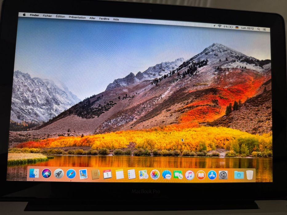 Продаж  макбук про