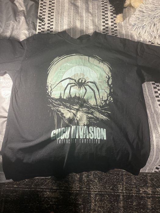 Gugu invasion koszulka