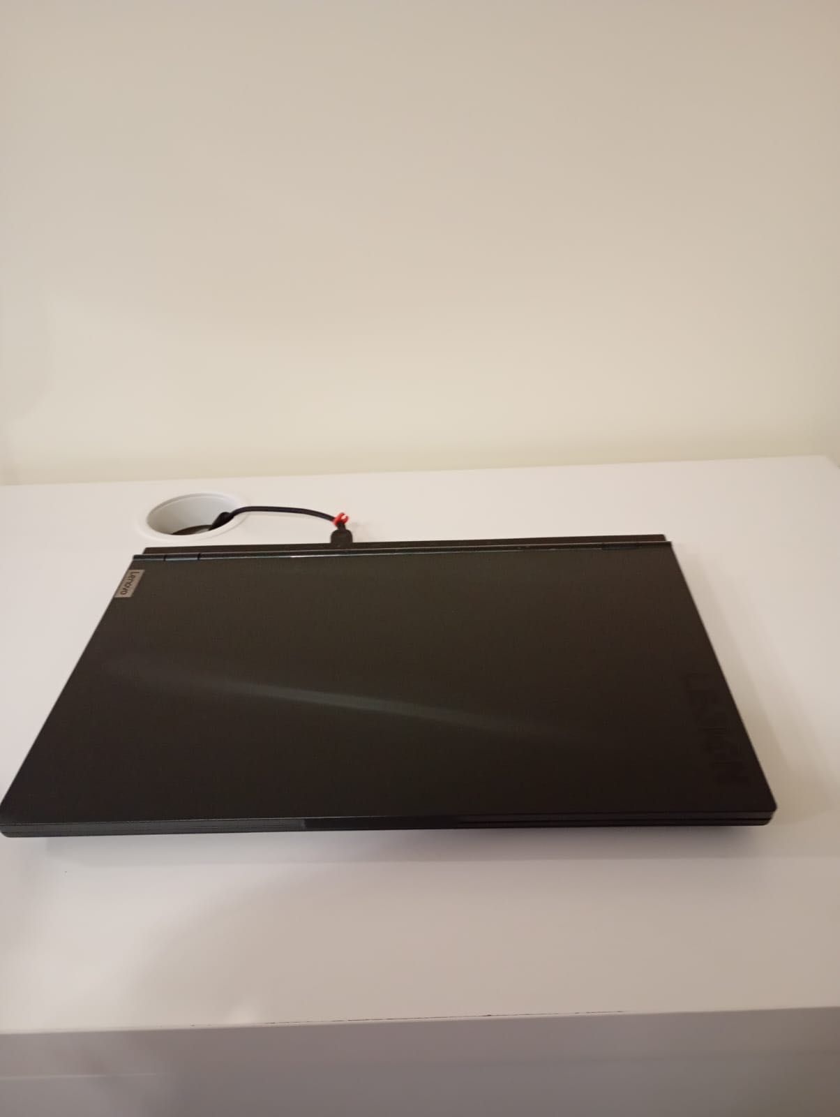 Portátil Lenovo Legion 5 15.6” 15IMH-244