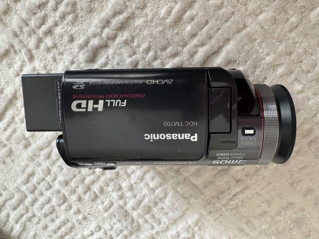 Відеокамера Panasonic HDC-TM700