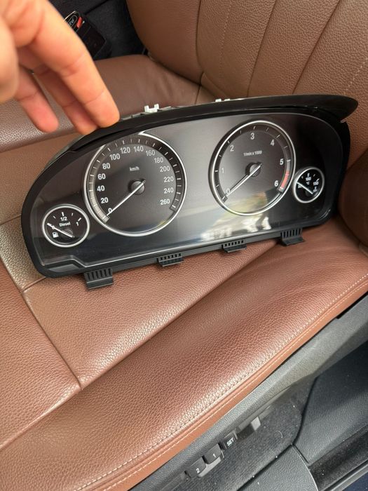 Приборная панель,  щиток BMW X5 f15 дизель официальный 6993488-01