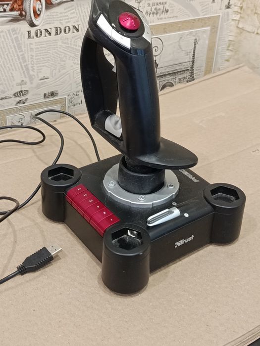 Джойстик игровой