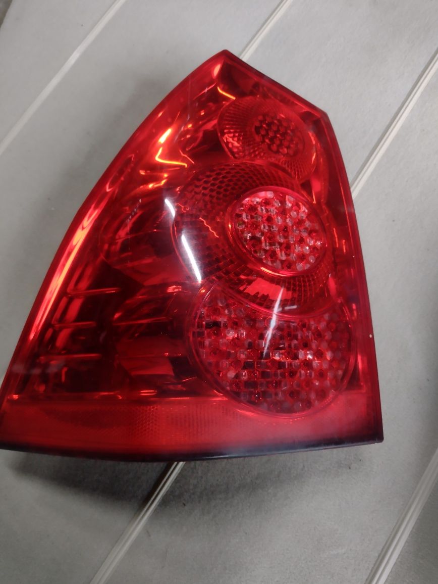 Peugeot 307 sw Lift lampa tył lewa