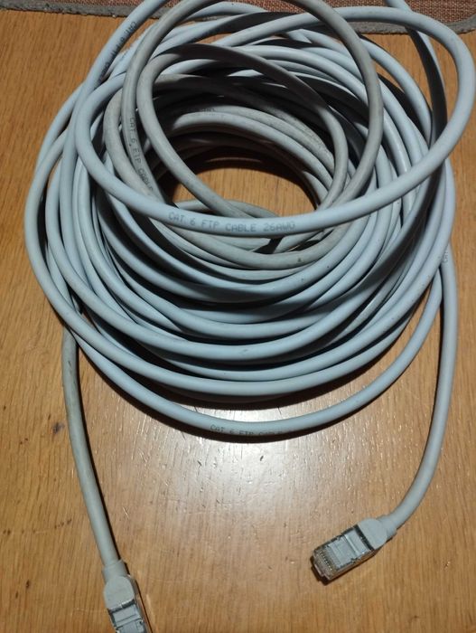 skrętką ethernet CAT 6 rj45