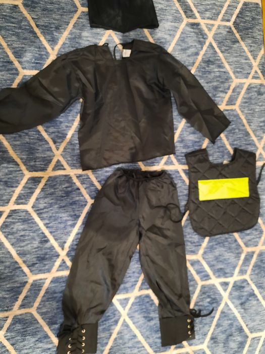 Strój karnawałowy-strój ochroniarza/policjanta