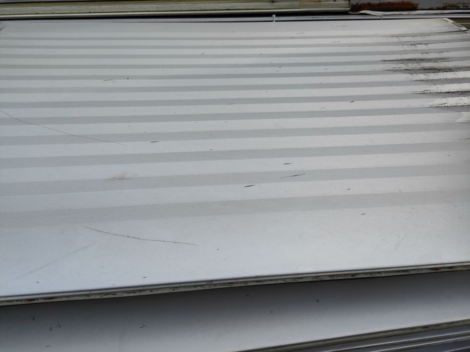 Płyta warstwowa  PIR 80 Dach L- 13mb. 900m2