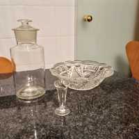 Saladeira, Frasco antigo e copo medidor de Farmácia (Vidros antigos)
