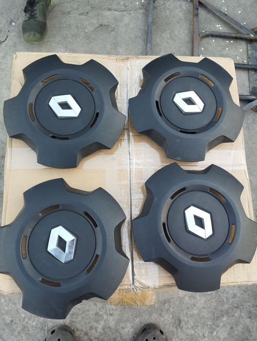 Оригінальні ковпаки Renault traffic під розболтовка 5*114,3