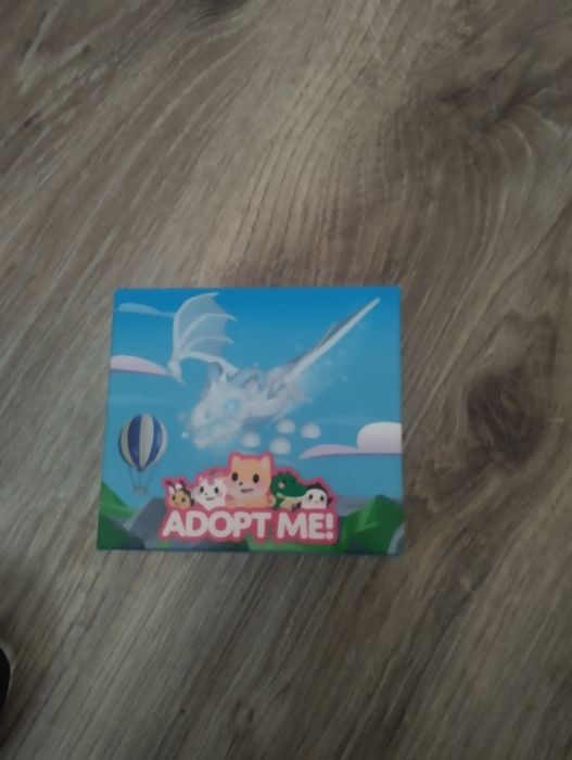 Zabawka HM McDonald's Adopt me.