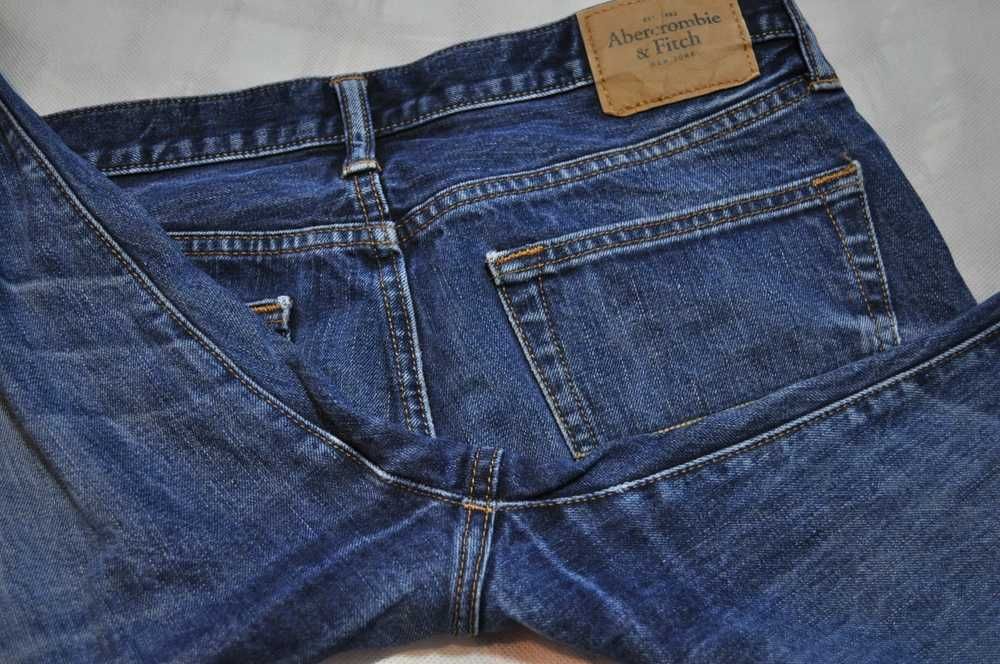 ABERCROMBIE&FITCH 90cm 33/32 męskie spodnie jeansowe straight s4