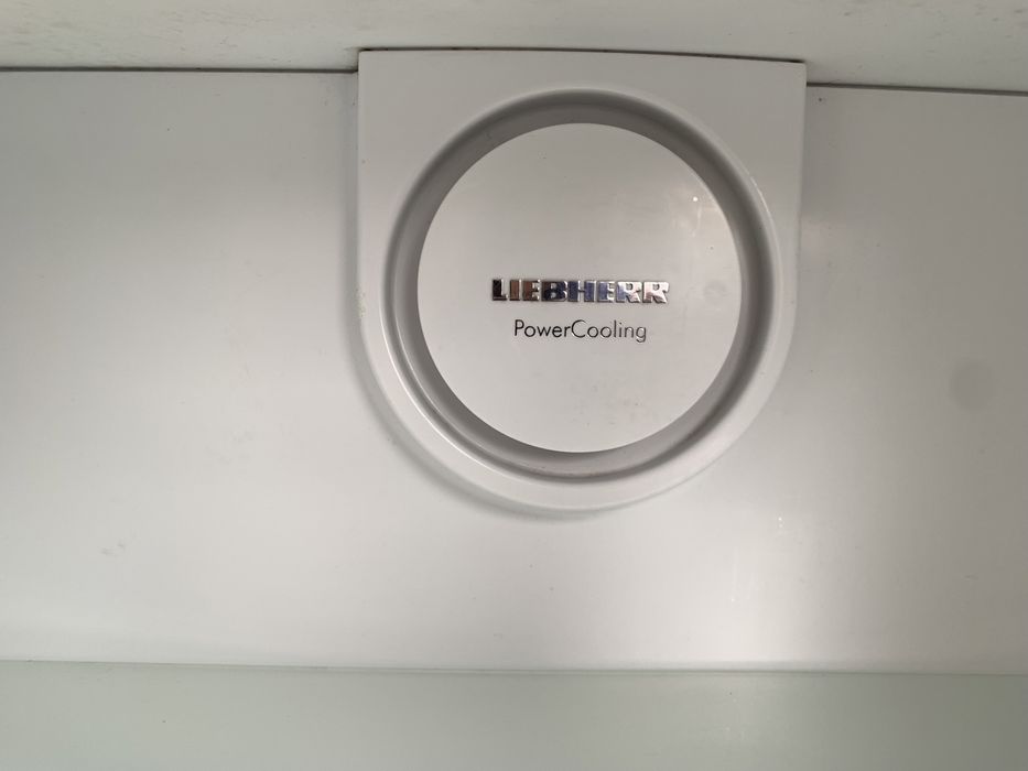 Холодильник Liebherr