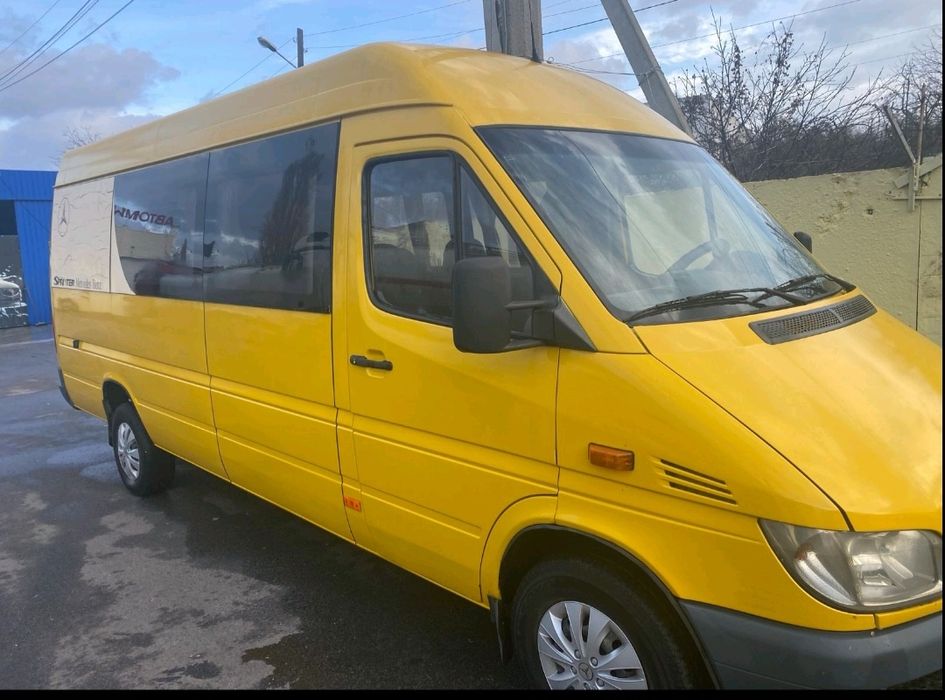 MERCEDES автобус