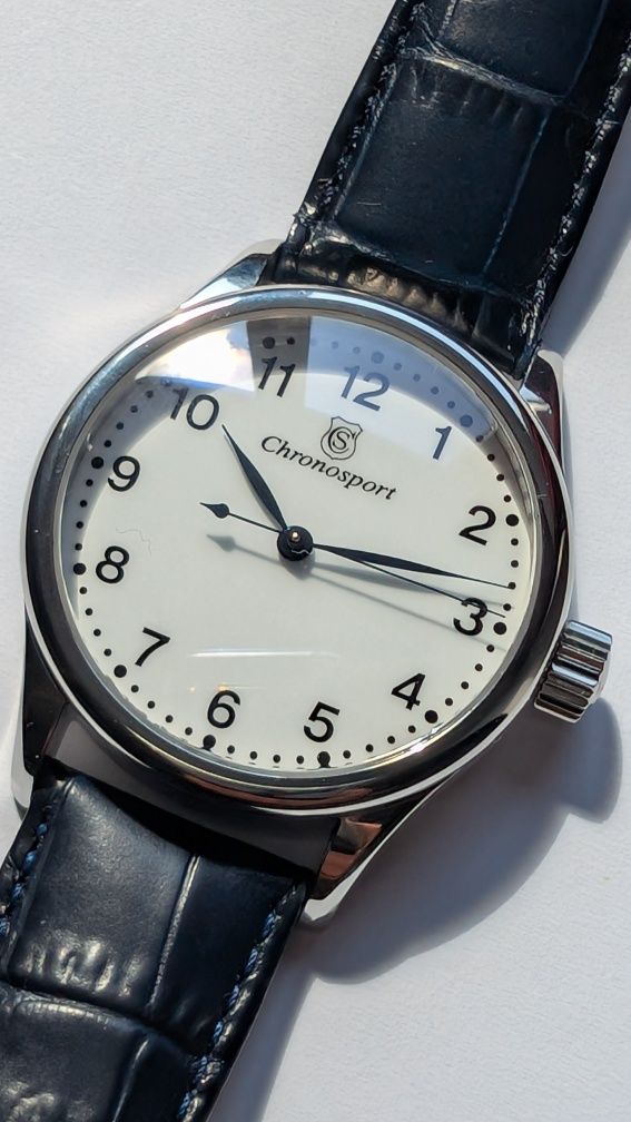 Zegarek CHRONOSPORT 31HS-09 Helmut Sinn GUINAND