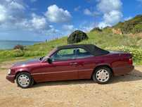 Mercedes-Benz E 220