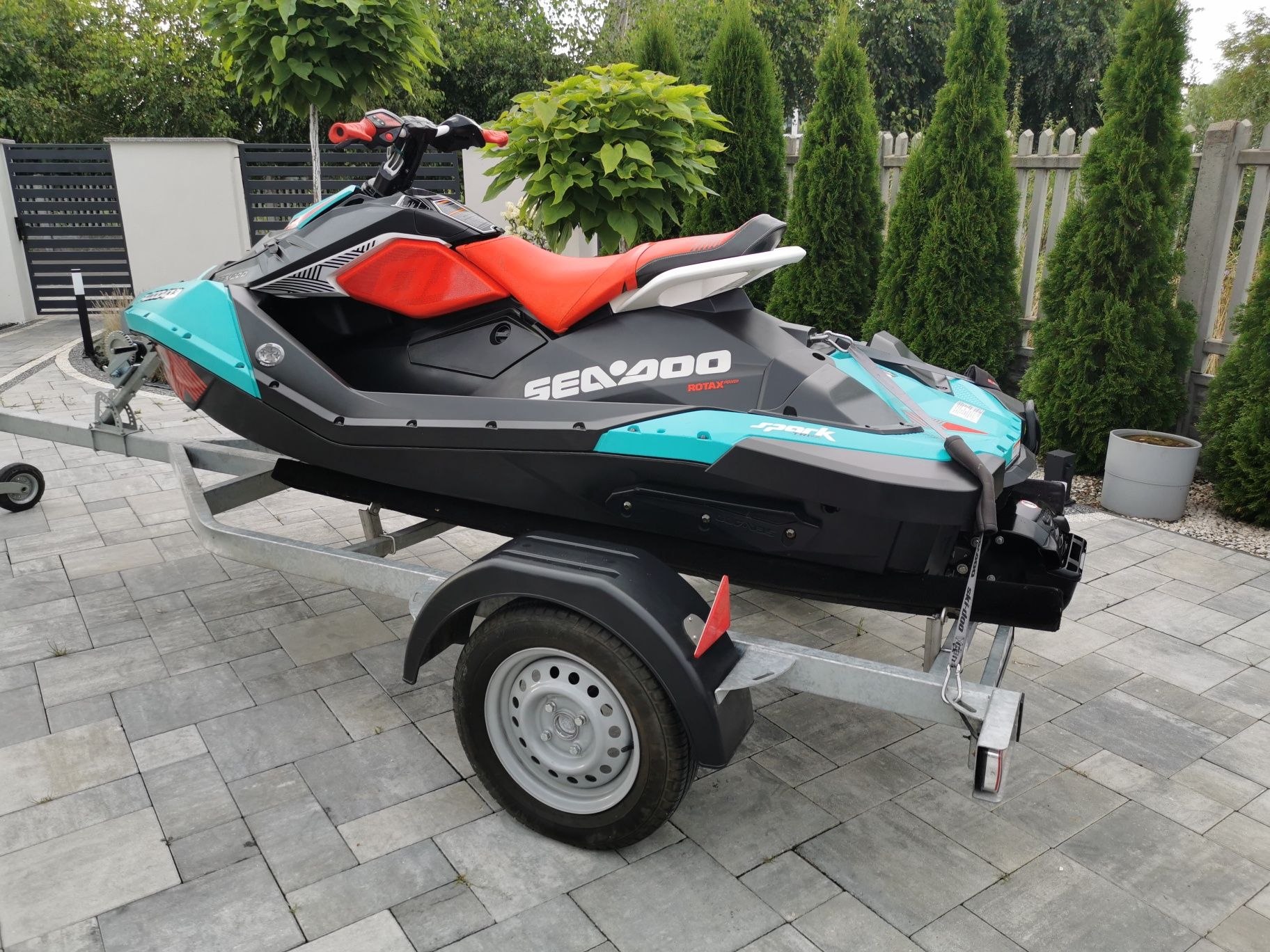 Sea doo Spark Trixx salon Polska z przyczepką *Solas*Schowek*Stopień*