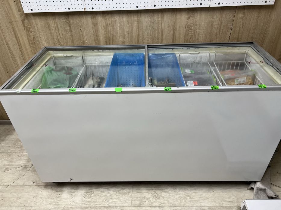 Морозильний ларь