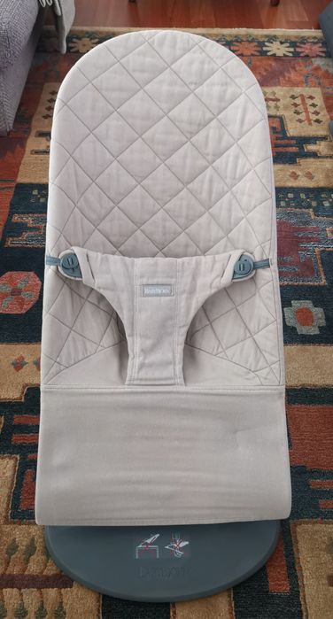 Vendo Babybjörn Beje impecável!!