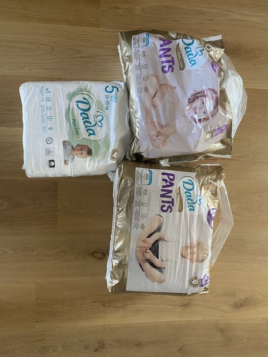 Pieluchy Dada rozmiary: 5,6,7 - całość