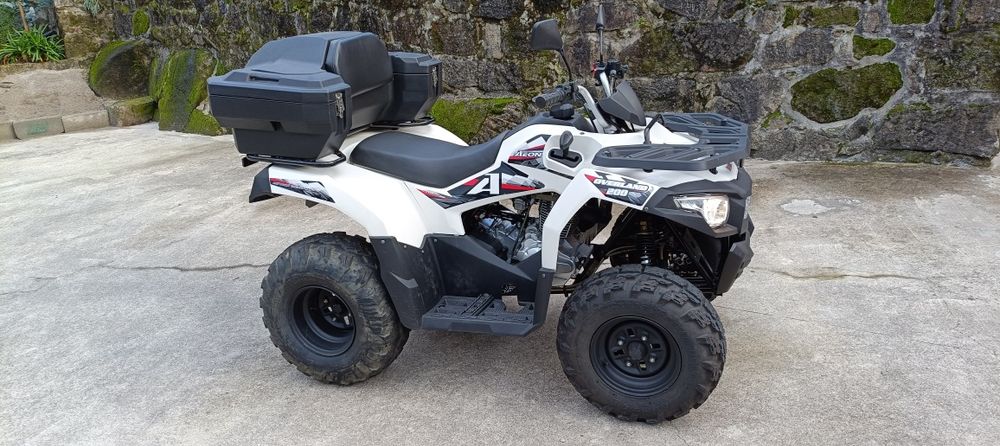 Moto 4 AEON Overland 200