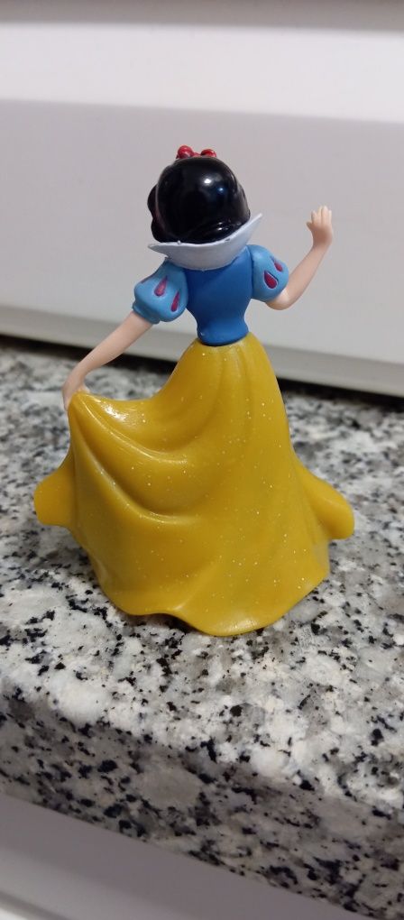 Figura branca de neve pvc