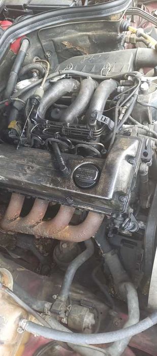 Vendo Mercedes 200D w124 às peças