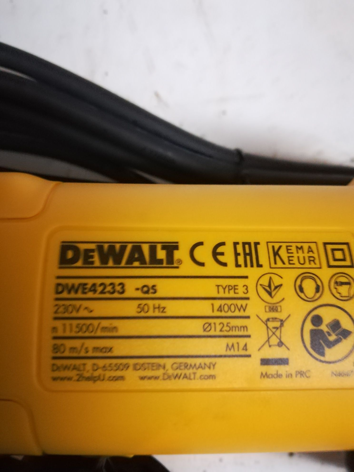 Szlifierka kątowa dewalt 4233