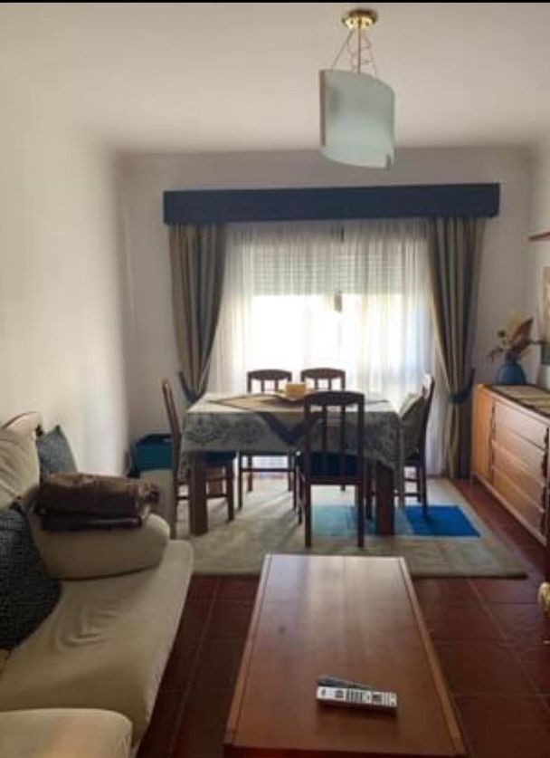 Quarto rapariga- Tóvim ( Coimbra)