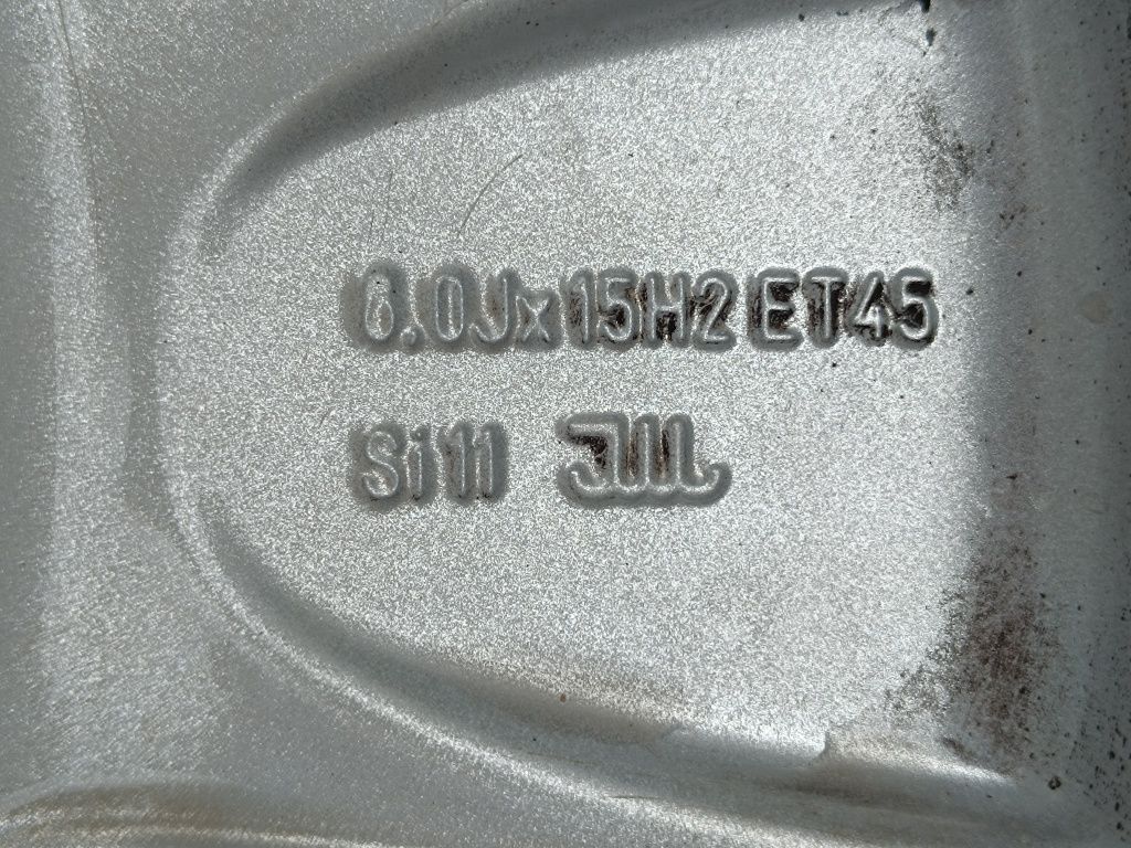 Felgi aluminiowe 15" Toyota Corolla 6JX15 ET 45