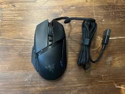Мышь RAZER Basilisk V3