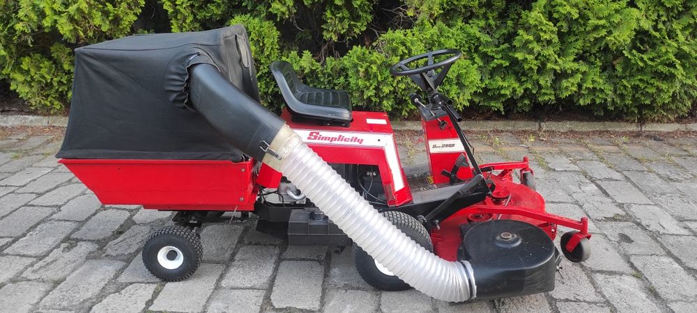 Kosiarka traktorek simplicity 16HP z koszem