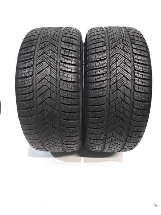 275/40/18 Pirelli Sottozero 3 MO ** 7mm-Dot 23 **