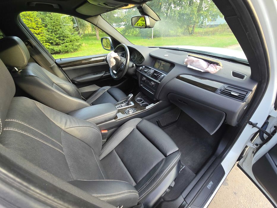 BMW X3 35d xDrive 193tys km, Navi Xenon Keyless Lane Asist Panorama
