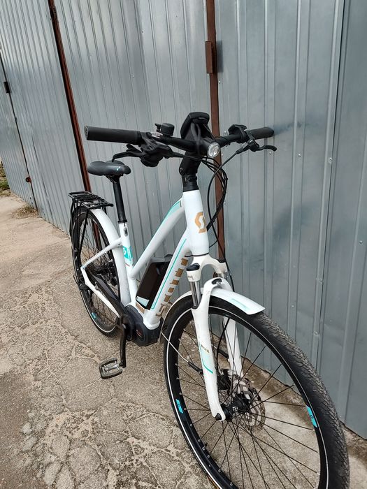 Scott e sub trekking elektryczny 45 cm Bosch