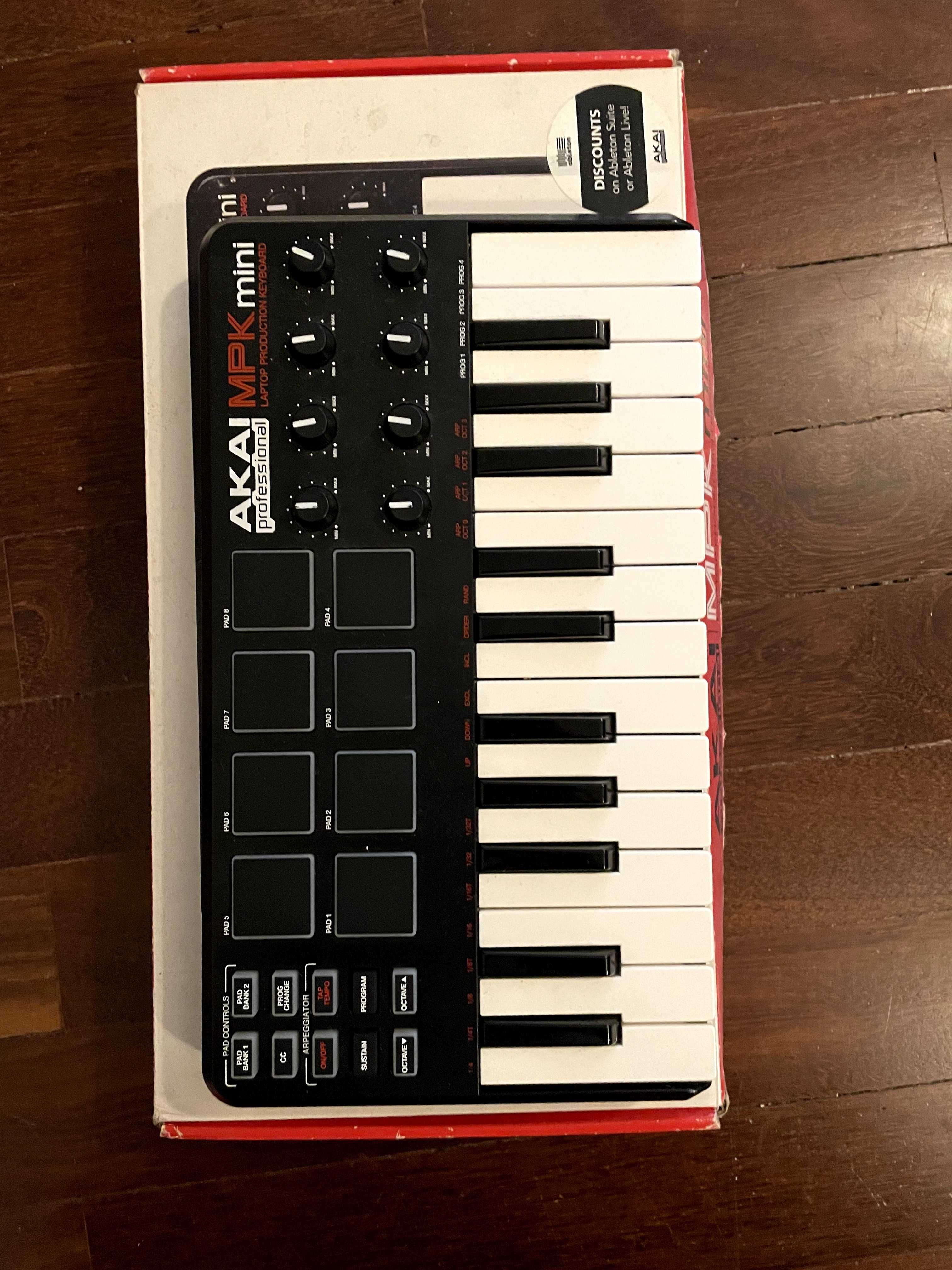 AKAI MPL mini Controlador MIDI