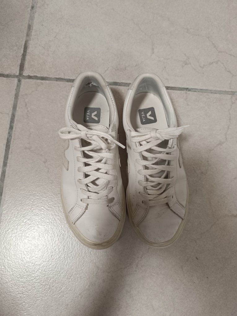 Sapatilhas veja recentes