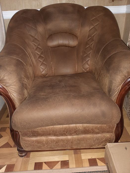 Діван розкладний + два кресла