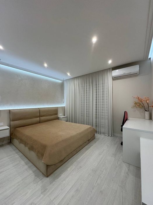 Продам шикарну 2к квартиру в р-ні Боздош. Газове опалення. Ліфт