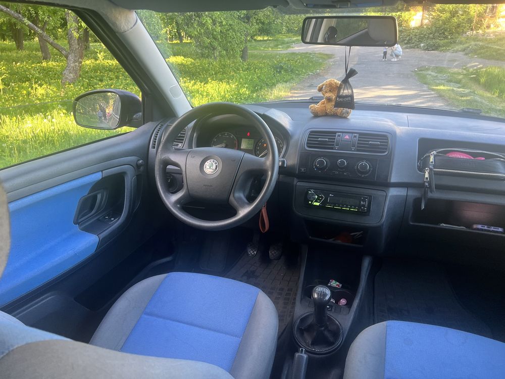 Skoda Fabia 1.2 продам