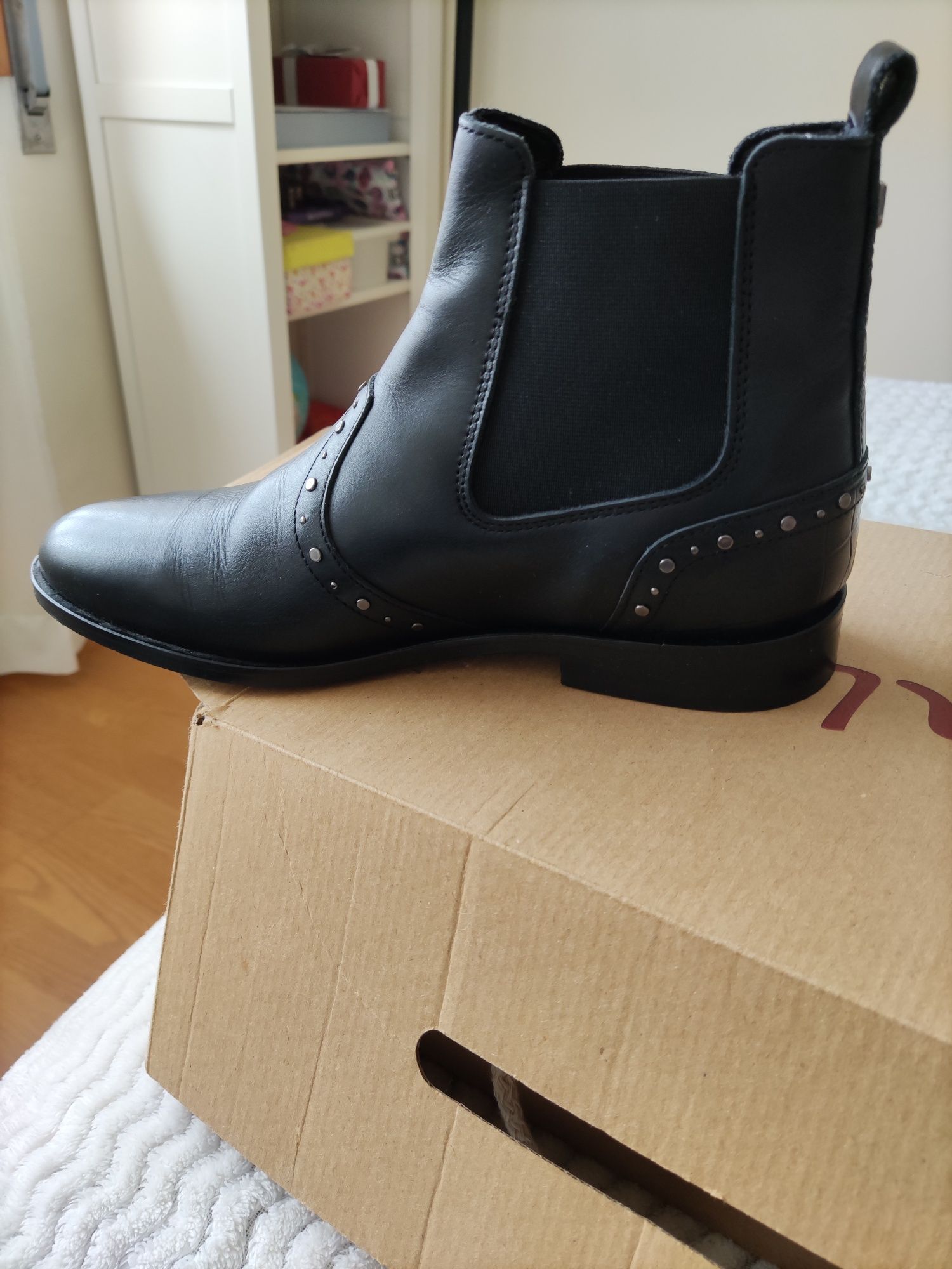 Botins pretos Salsa