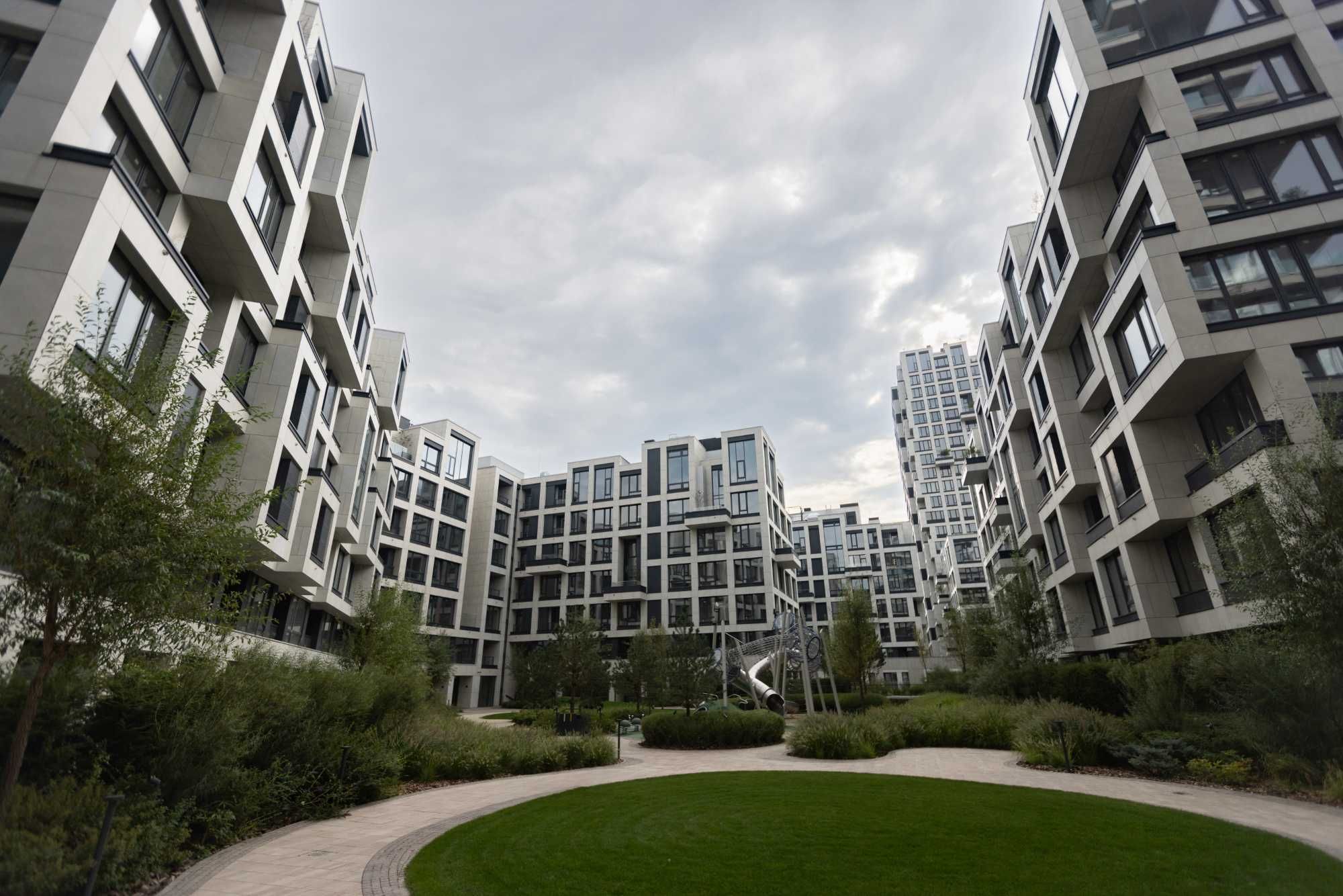 Квартира з стелями 4,2 м. в Unit Home, продаж від власника